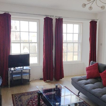 Shoreline 2 Bedroom Dunbar Serviced Apartment ダンバー エクステリア 写真