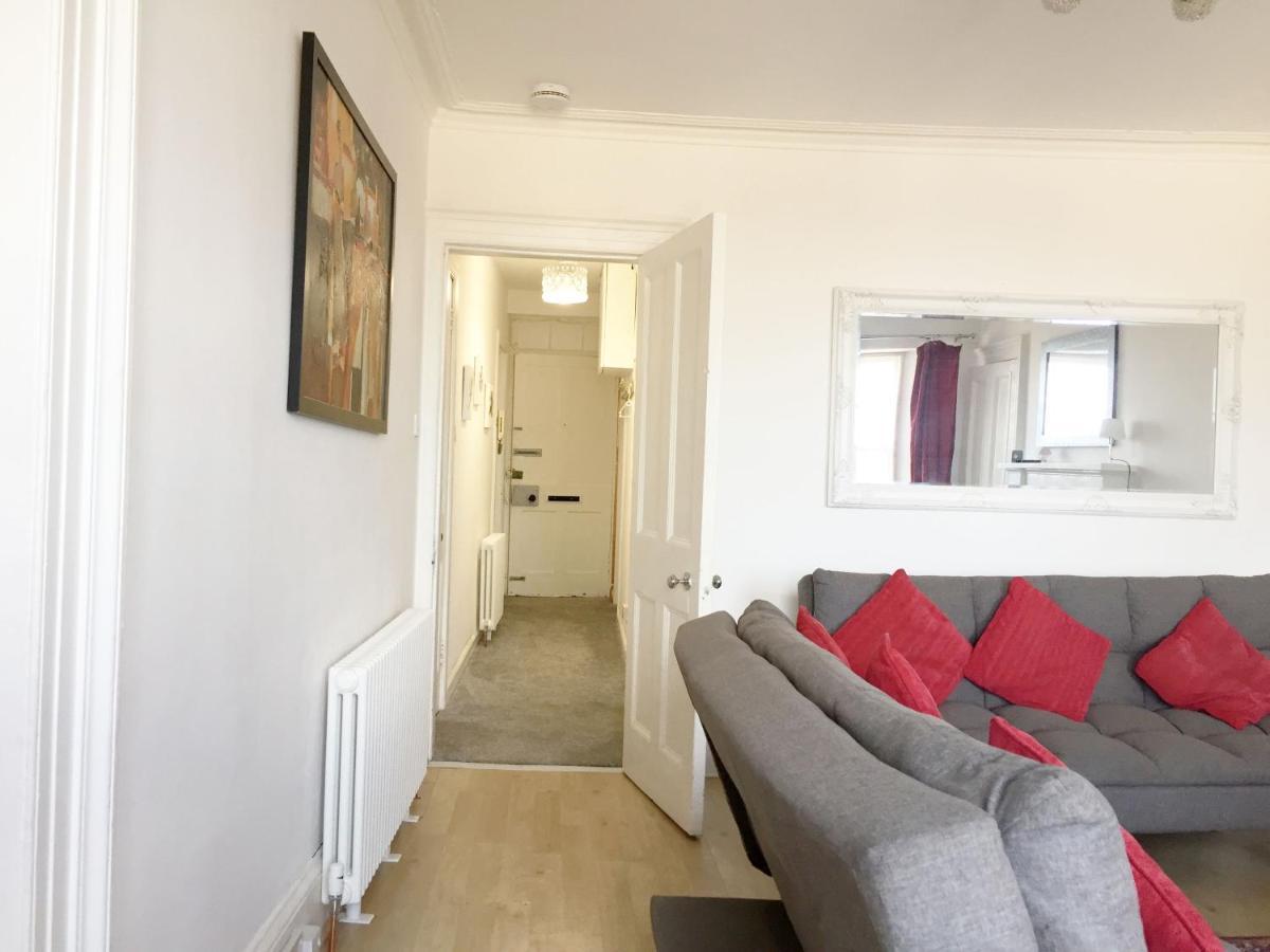 Shoreline 2 Bedroom Dunbar Serviced Apartment ダンバー エクステリア 写真